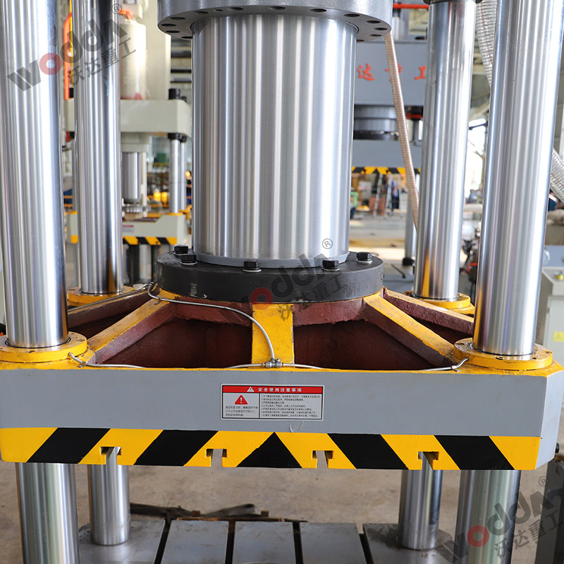 315噸液壓機油缸 315噸液壓機油缸