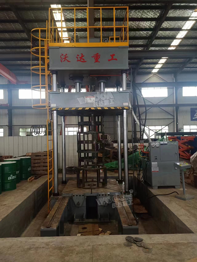 200噸電機定子轉子軸承壓裝液壓機客戶現(xiàn)場