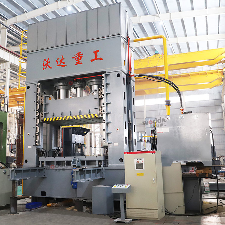 1250噸框架式液壓機(jī)(汽車后橋沖壓) 1250噸框架式液壓機(jī)(汽車后橋沖壓)