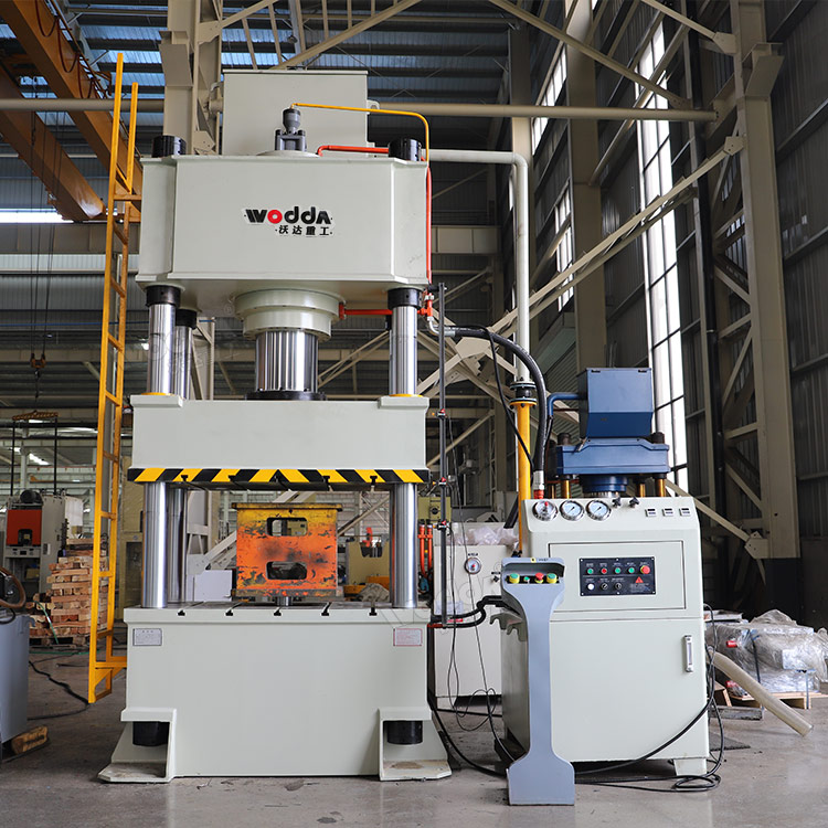 315噸四柱液壓機(jī) 315噸四柱液壓機(jī)