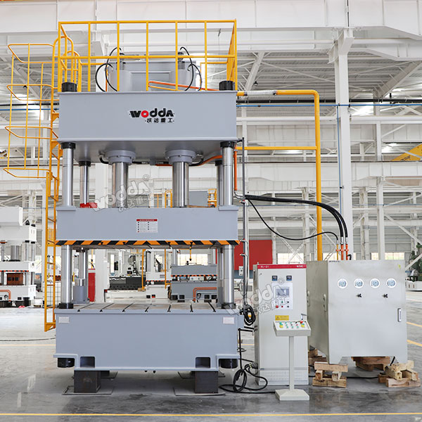 315噸四柱液壓機(jī) 315噸四柱液壓機(jī)